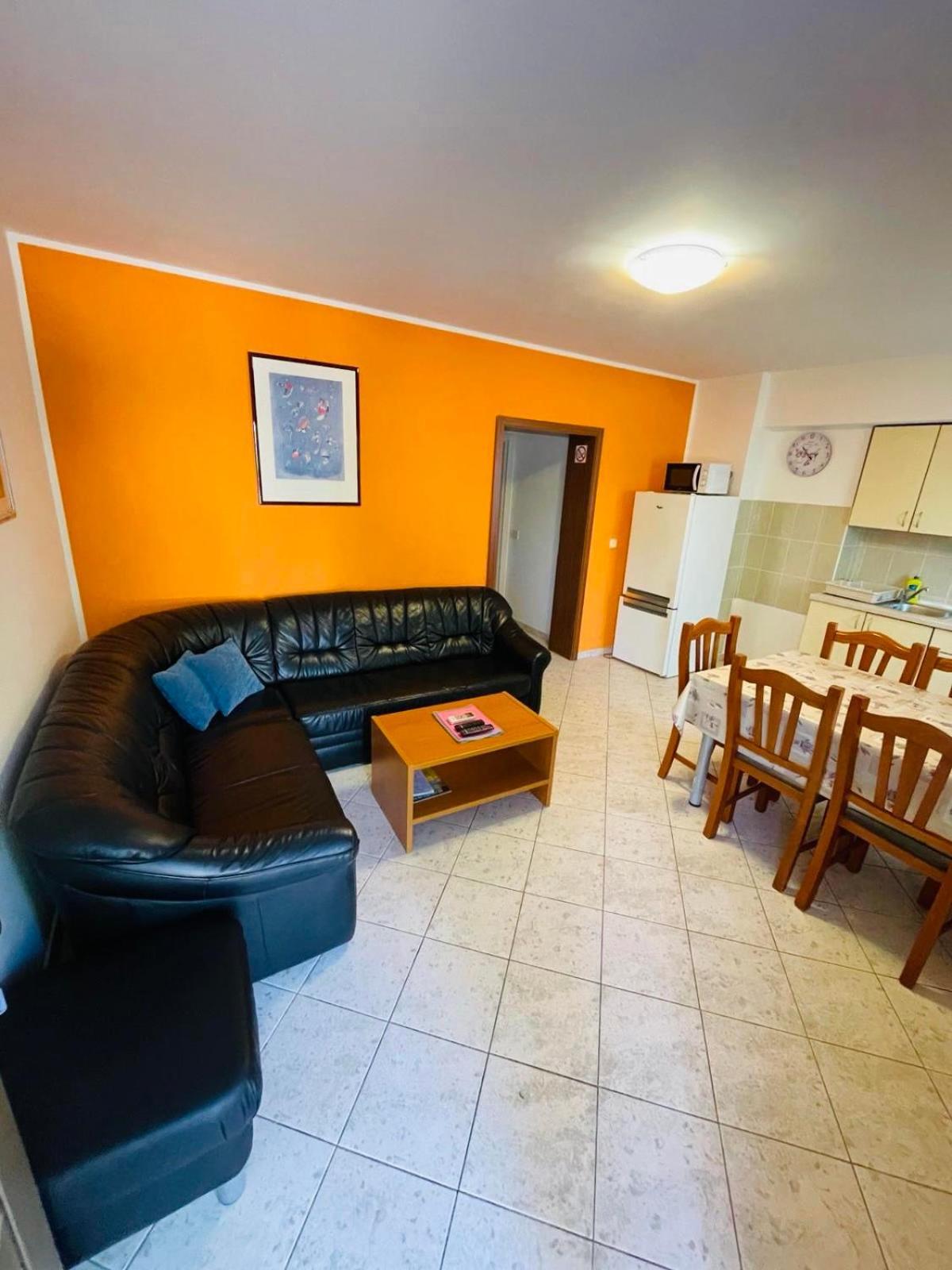 Apartments Lavanda 1 Нивице Экстерьер фото