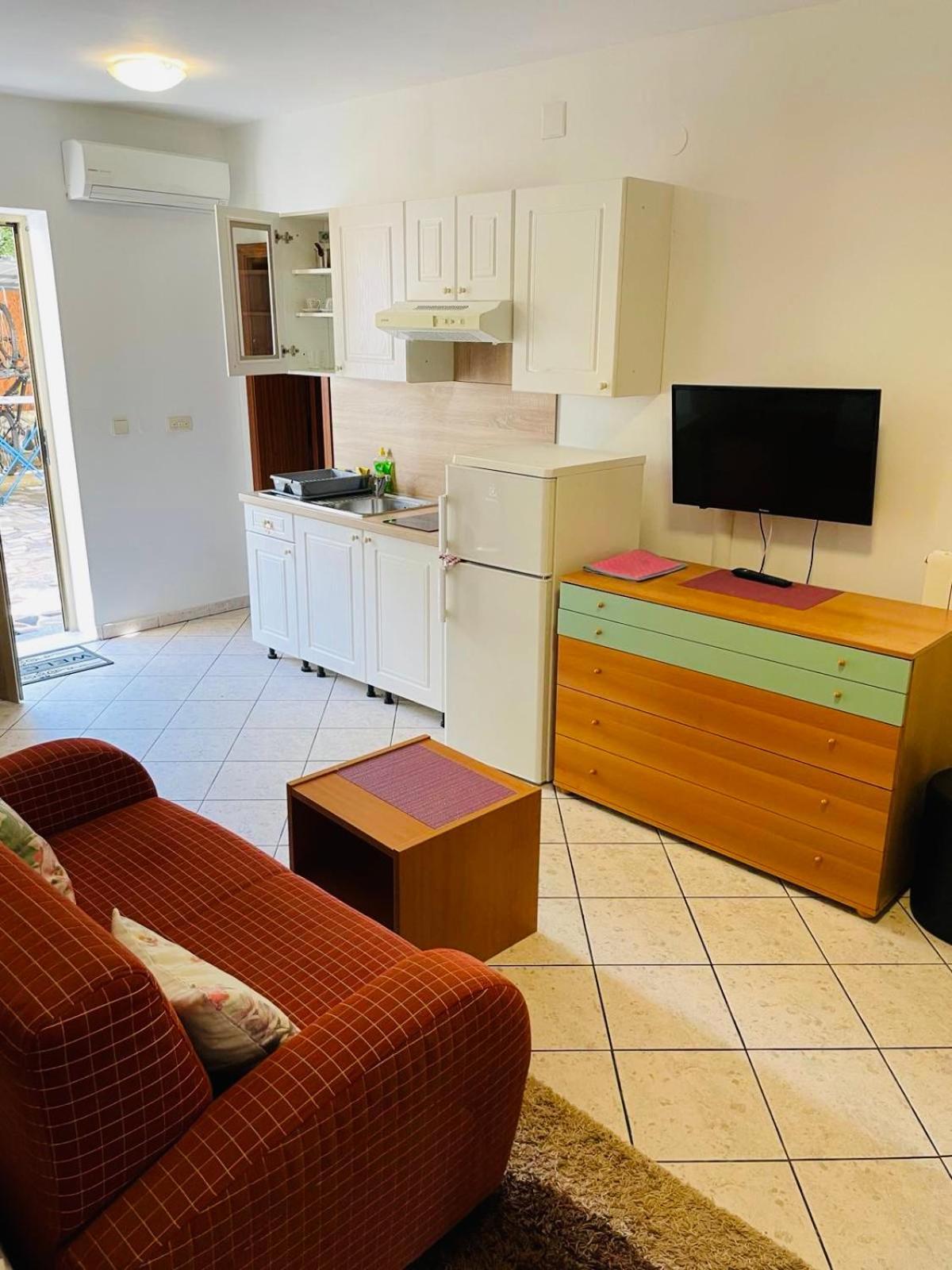 Apartments Lavanda 1 Нивице Экстерьер фото