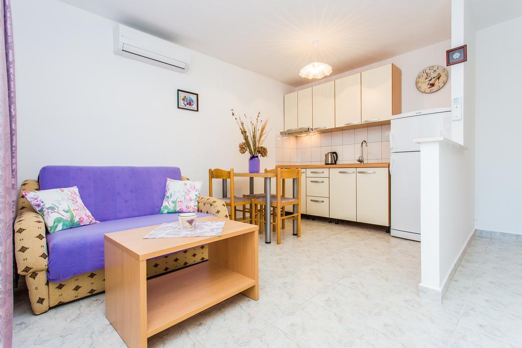 Apartments Lavanda 1 Нивице Экстерьер фото